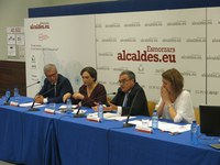 Àngel Ros: “els ajuntaments ens sentim responsables dels drets i dels serveis públics bàsics de la ciutadania”