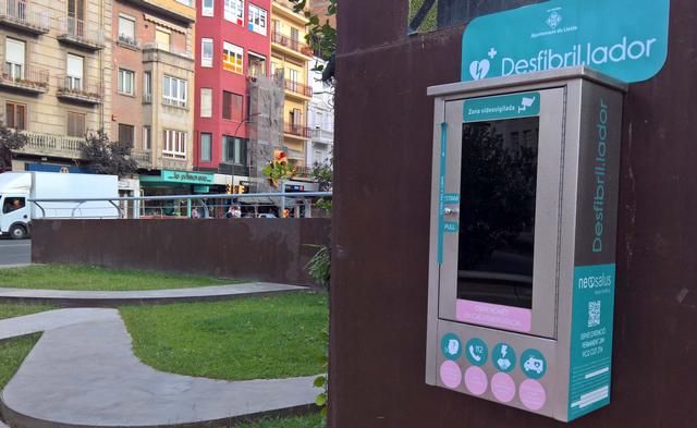 La Paeria projecta instal·lar desfibril·ladors a la canalització del riu Segre 