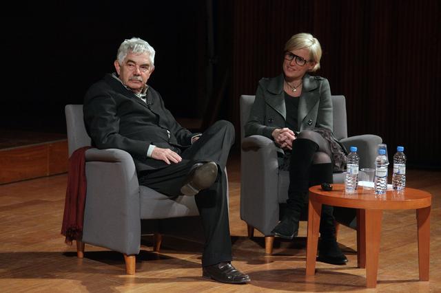 Mínguez: "Les administracions hem d'estar allà on ens necessiteu"
